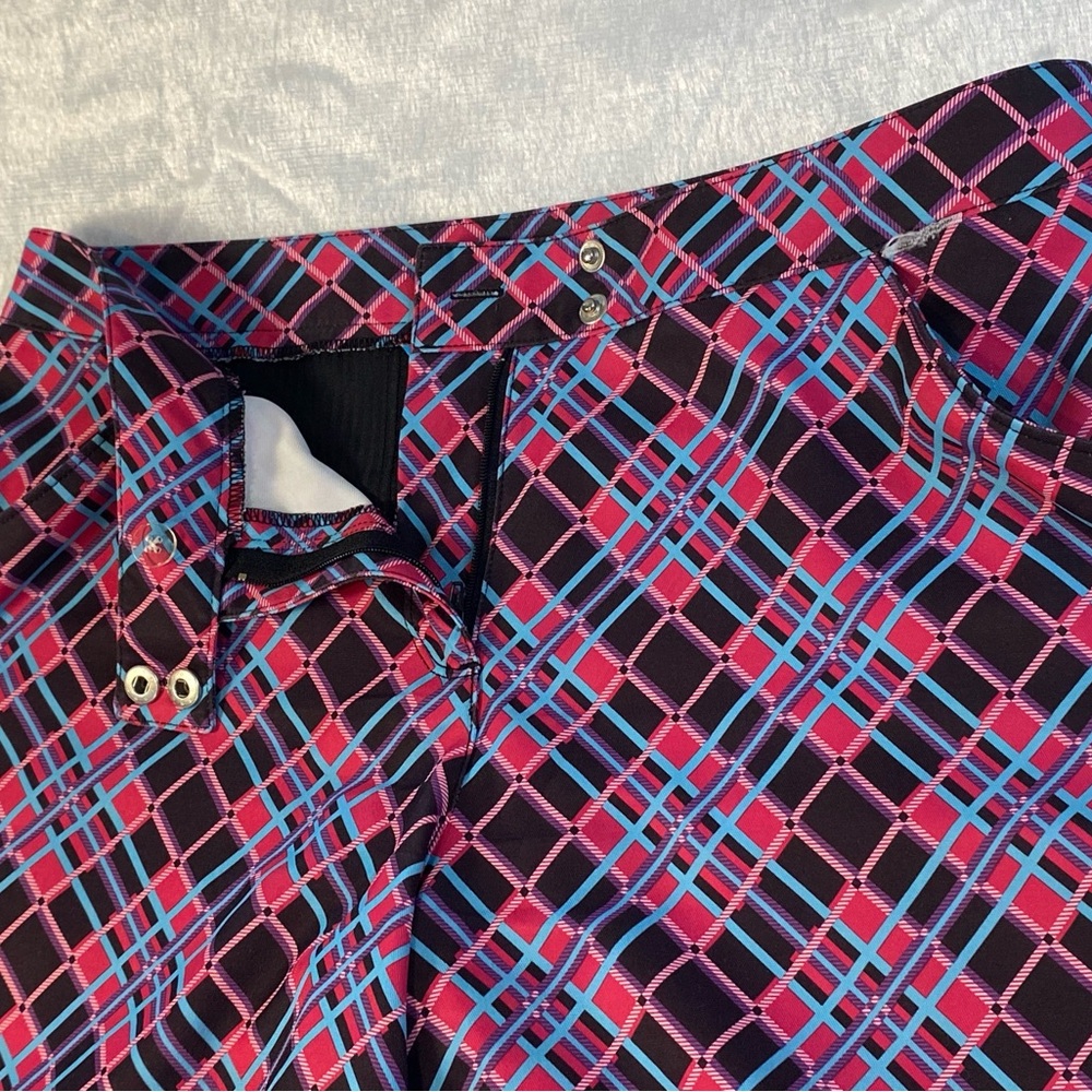 PGA Tour Bermuda Shorts Womens 8 Neon Pink Black Plaid Summer Golf *flaw* - Picture 6 of 7